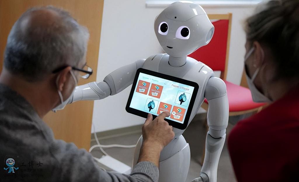 养老新帮手、家政新搭档——机器人保姆“上岗”了(图1)